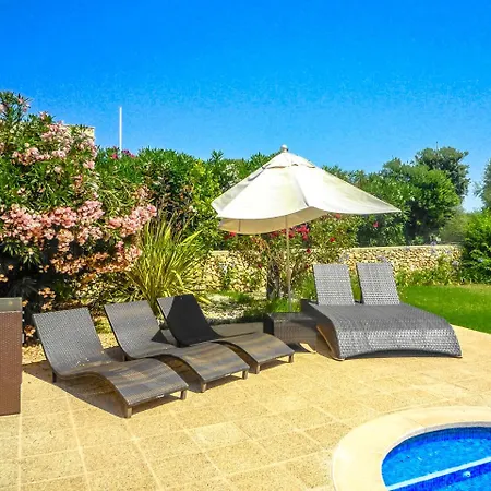 Sleeps 6 Pool Air Con T627259 * Es Canutells